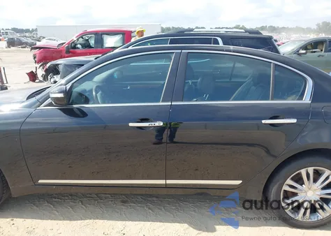 2011 Hyundai Genesis 4.6 из США, поврежденный, VIN KMHGC4DFXBU125820